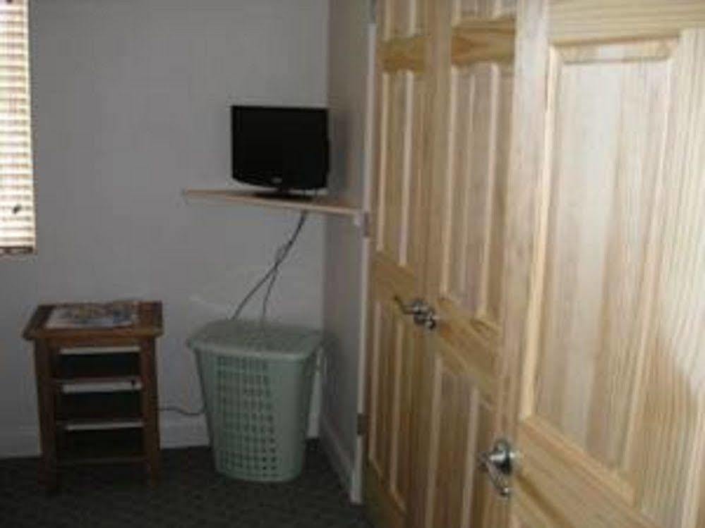 Centennial Suites & Extended Stay Rifle Exterior foto