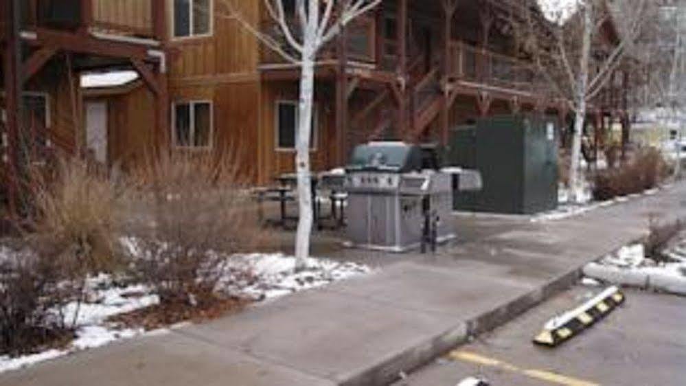 Centennial Suites & Extended Stay Rifle Exterior foto
